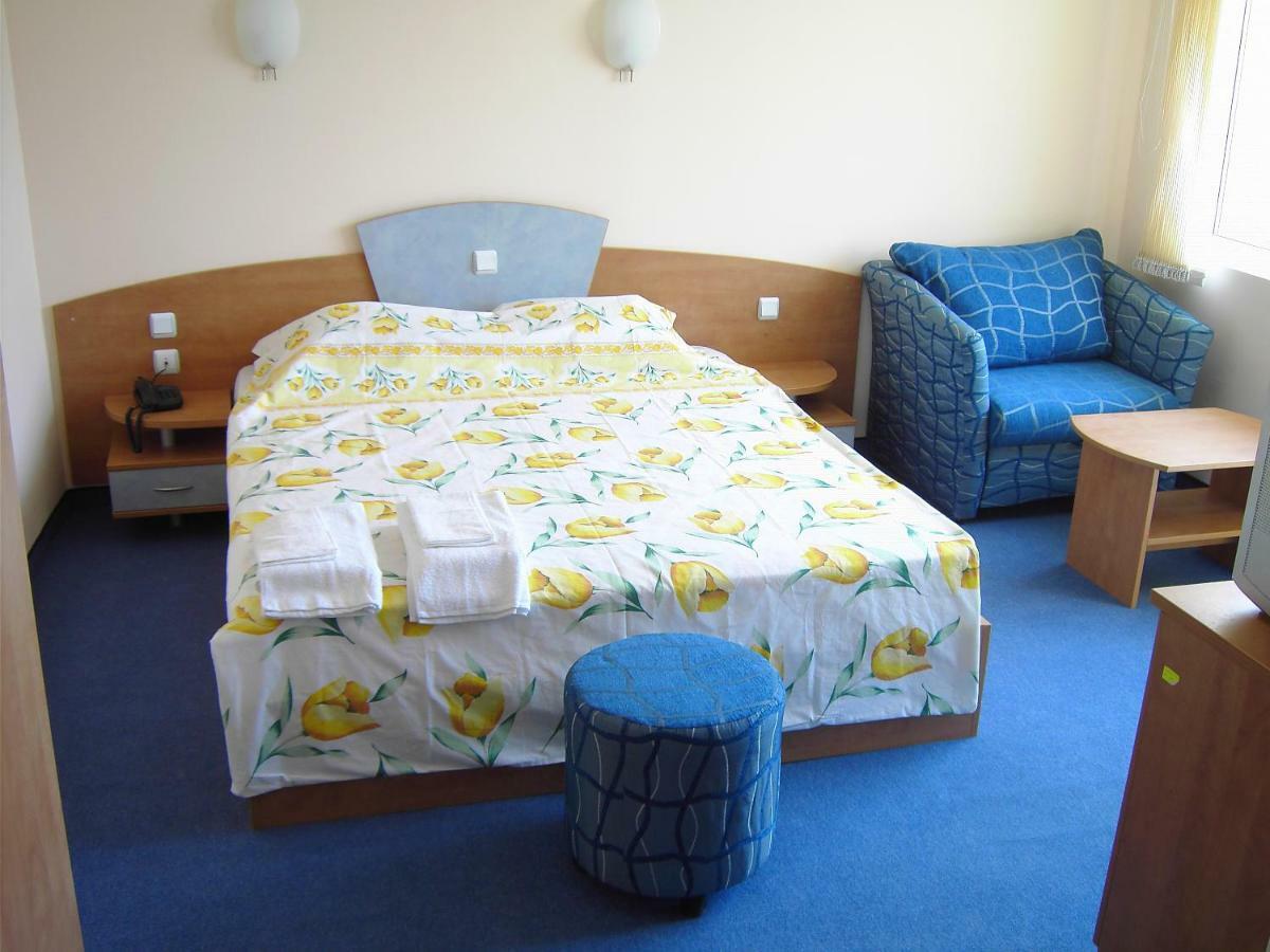 Fresh Family Hotel Ravda Exterior foto
